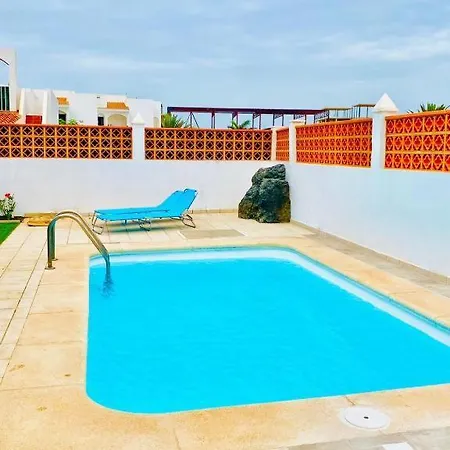 Golden Wave Vila